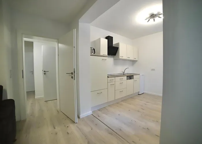 Exsklusiv Im Mittelpunkt *